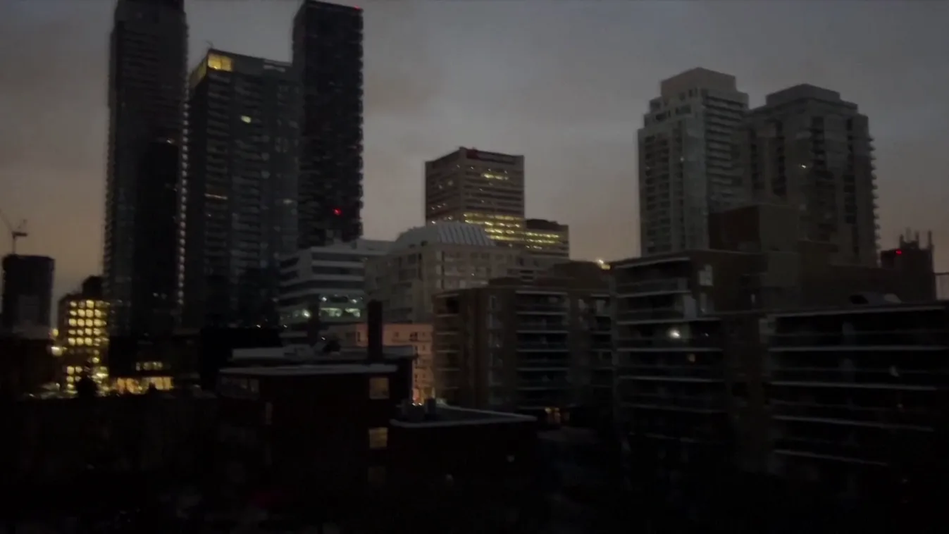 Sötétbe borult Torontó