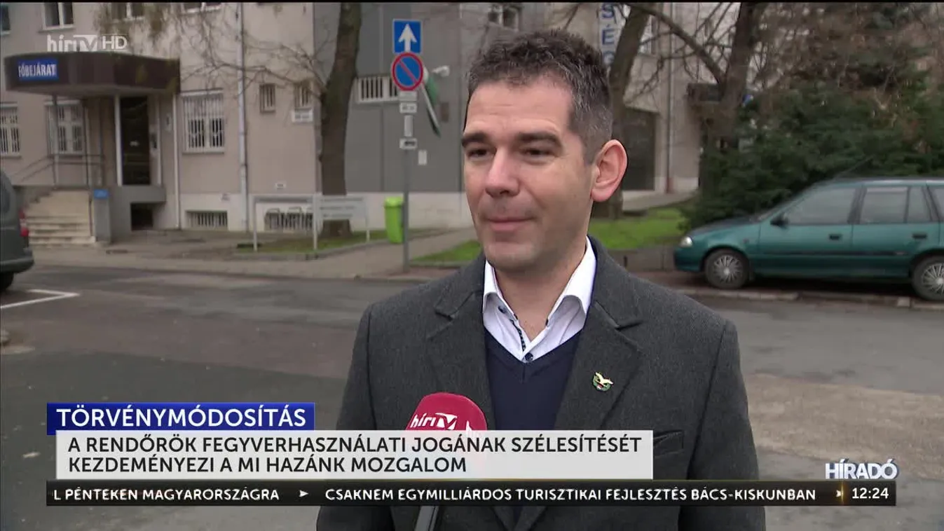 A rendőrök fegyverhasználati jogának szélesítését kezdeményezi a Mi Hazánk Mozgalom