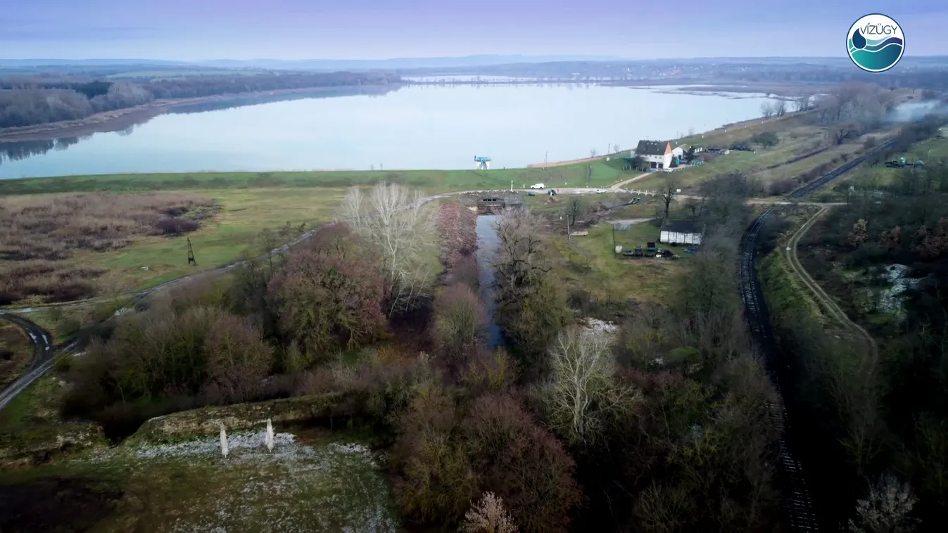 Elkezdődött a Velencei-tó vízpótlása