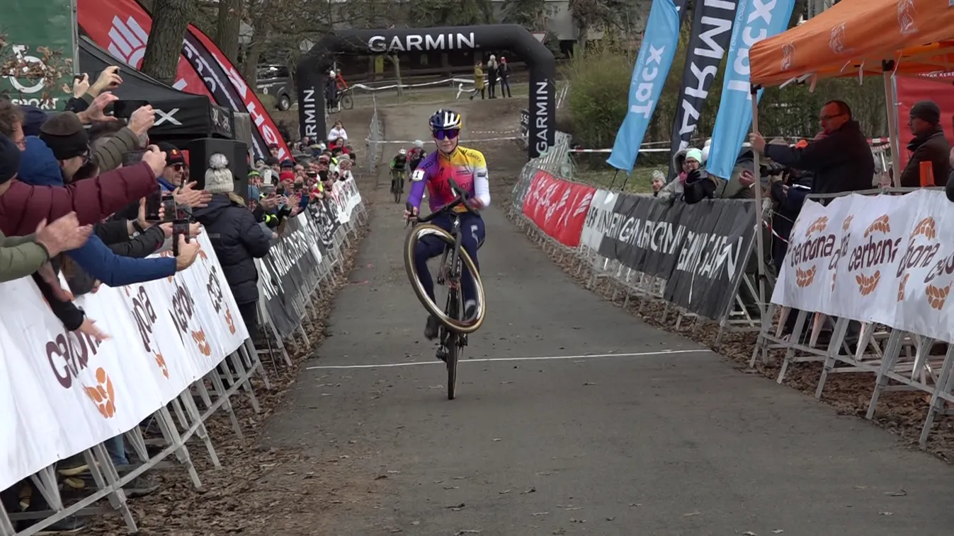 Vas Kata Blanka és Dina Márton lettek a bajnokok