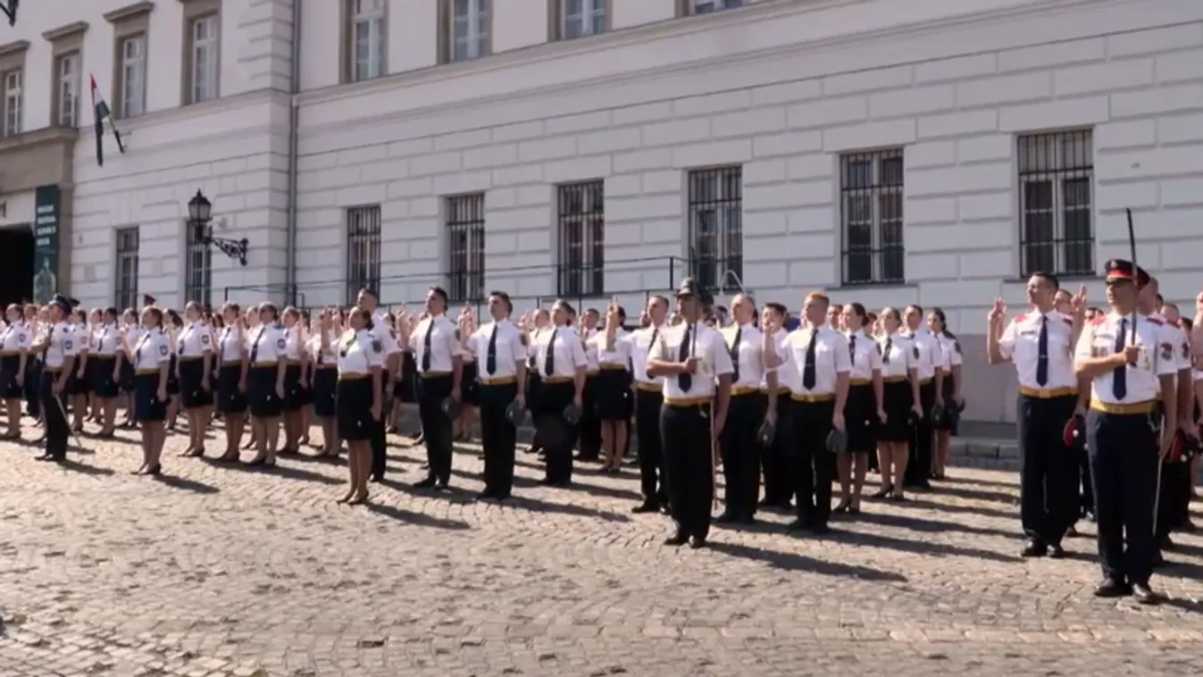 Napindító – Pénzügyőrnek hívja a fiatalokat a NAV