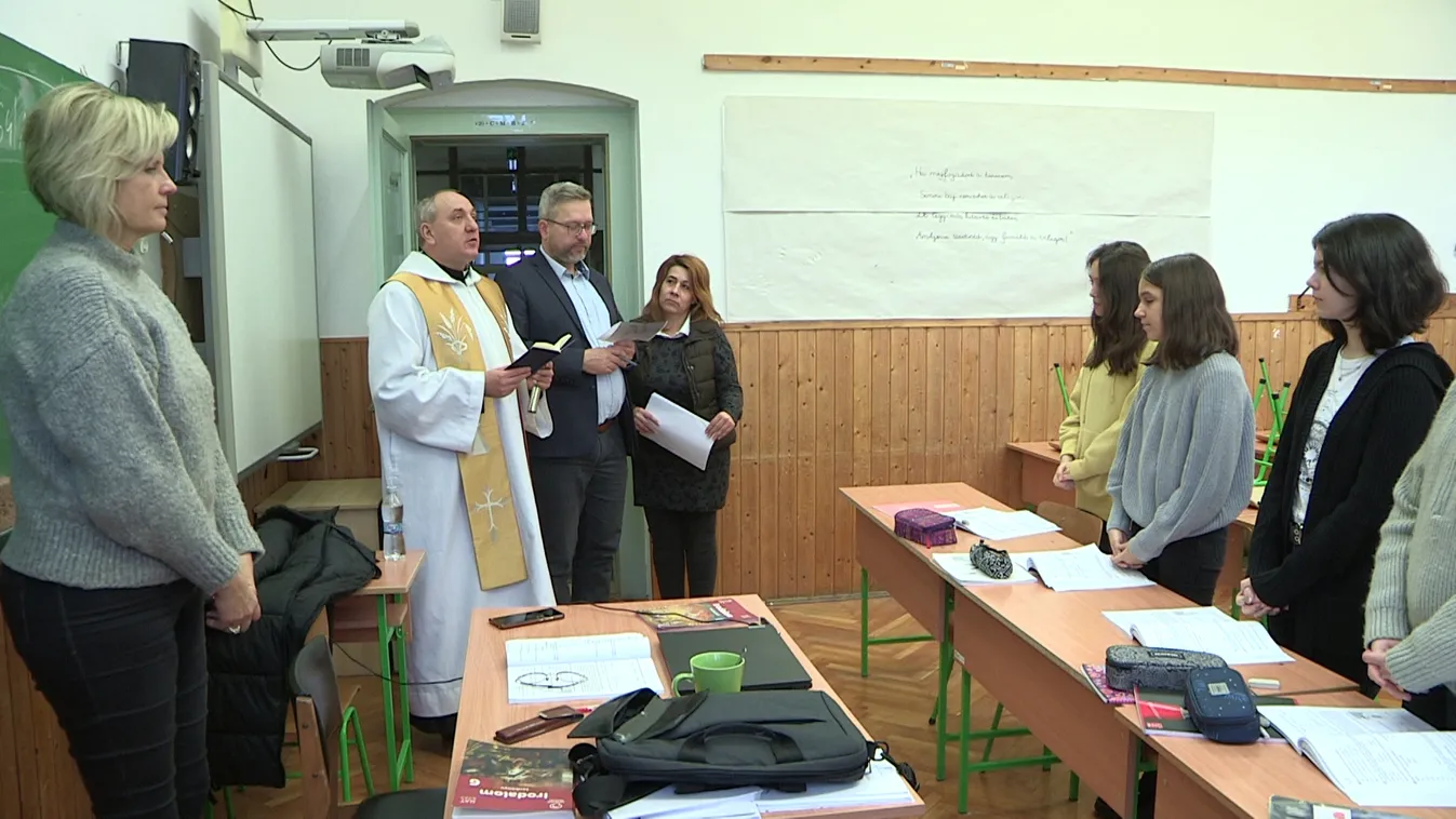 Megkezdődtek a házszentelések a katolikus egyházban