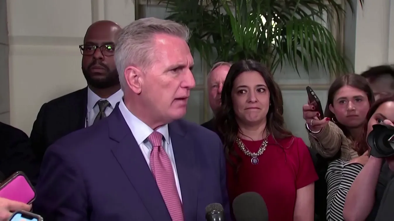 15 szavazás kellett hozzá, de megválasztották az amerikai Kongresszus elnökét