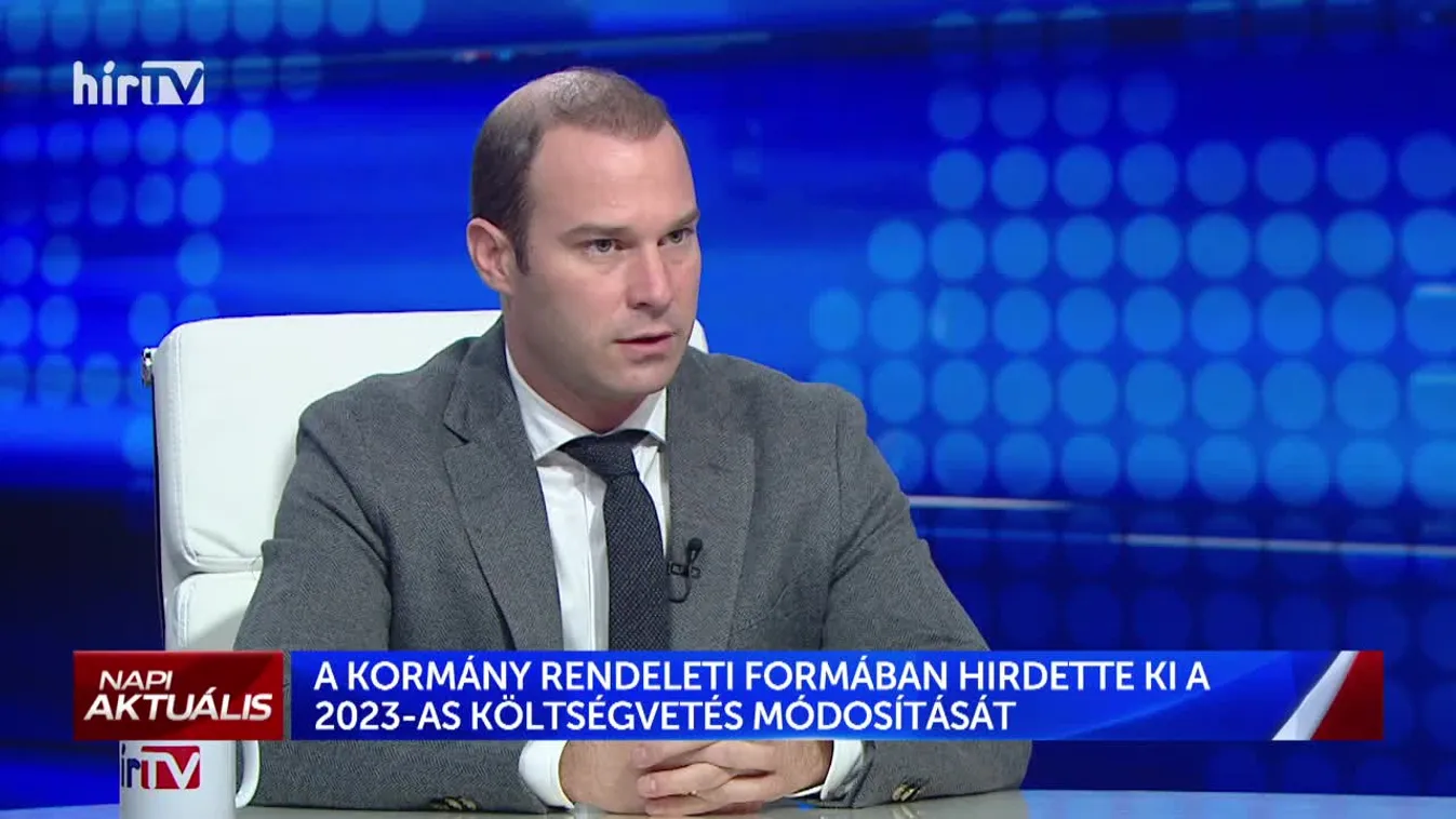 Hollik István: A rezsicsökkentést meg kell védeni