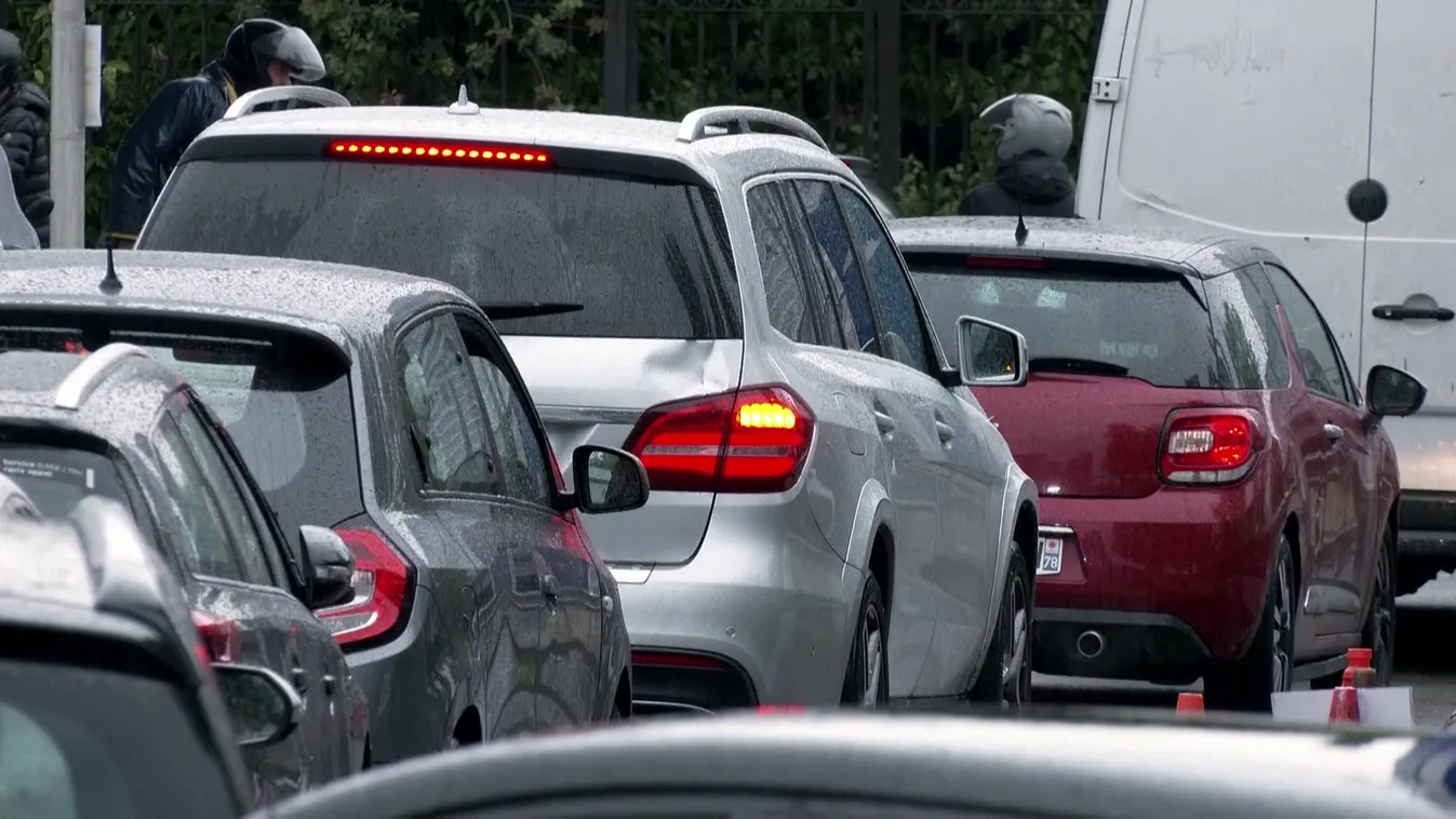 Újra üzemanyaghiány lehet a francia benzinkutakon