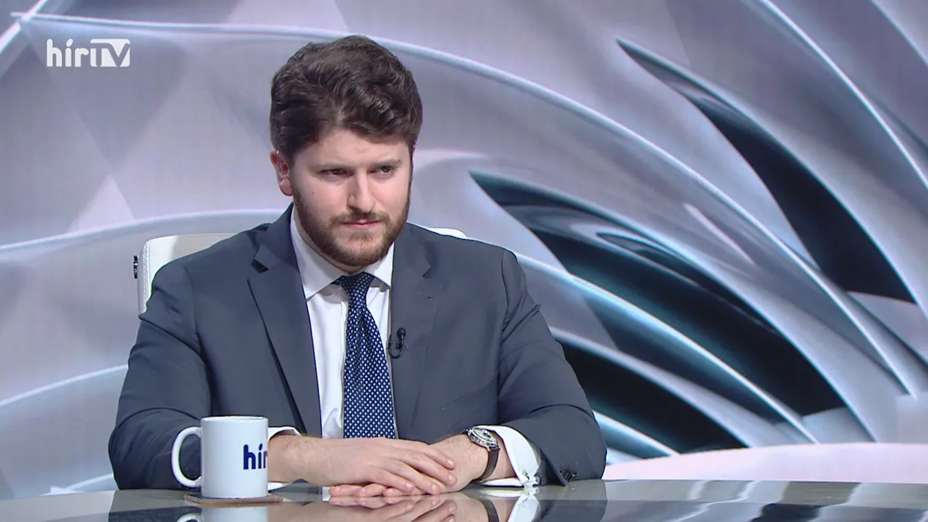 Gavin Wax: Ha Trump lenne az elnök, tárgyalóasztalhoz kényszerítené Zelenszkijt