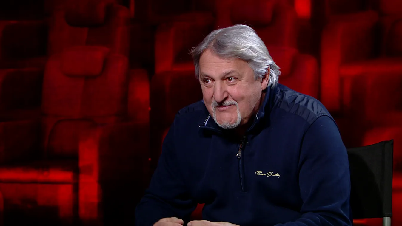 Radar - Szélesvásznú történelem - Rangon alul