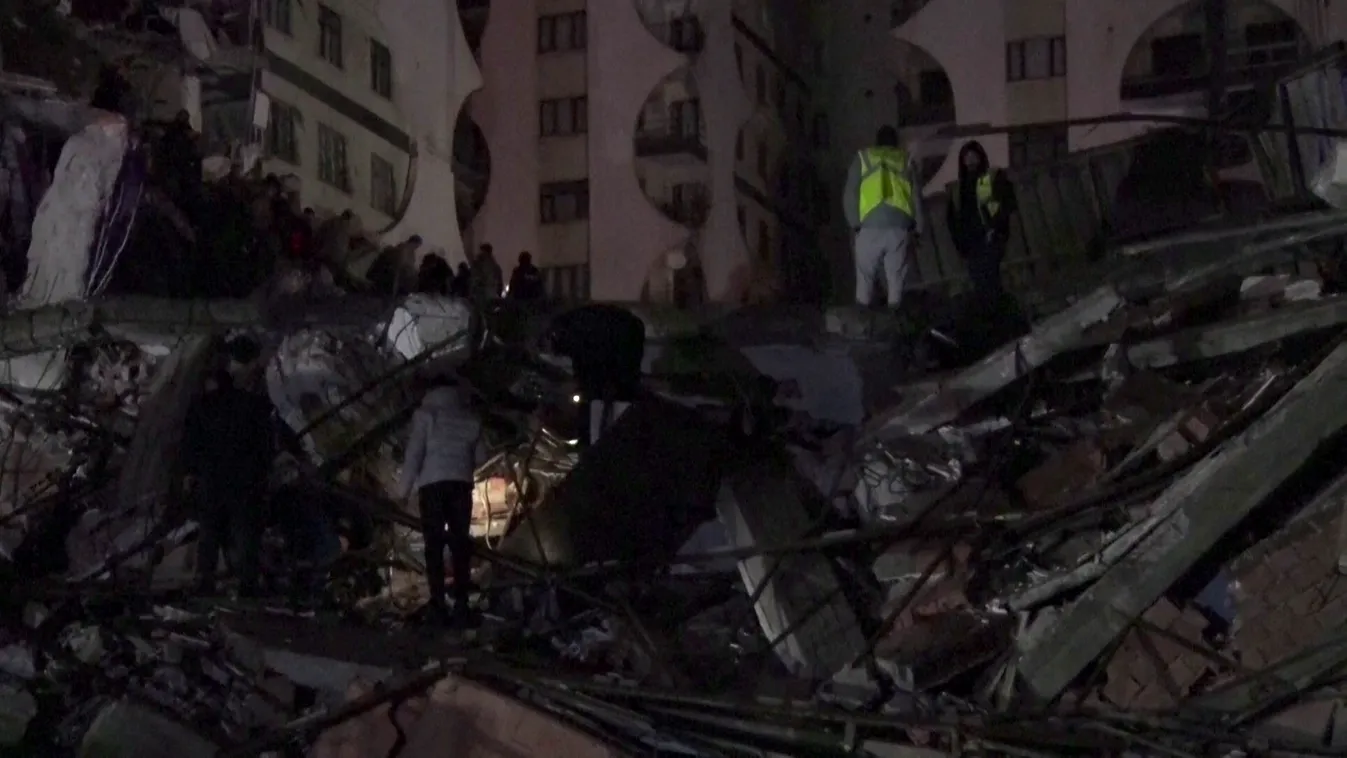 Izrael humanitárius segítséget ajánlott fel Törökországnak