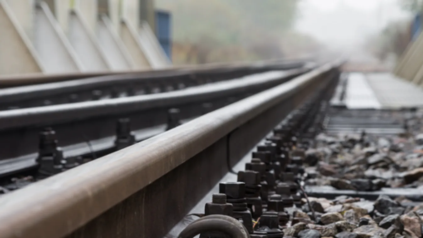 MÁV: akár több tízezer forinttal csökkenhet a családok havi közlekedési ráfordítása a vármegye- és az országbérletek révén