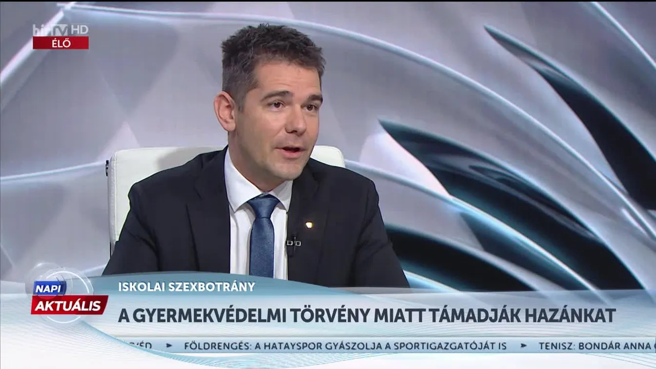 Novák Előd: A büntető törvénykönyv módosítását kezdeményezte a Mi Hazánk