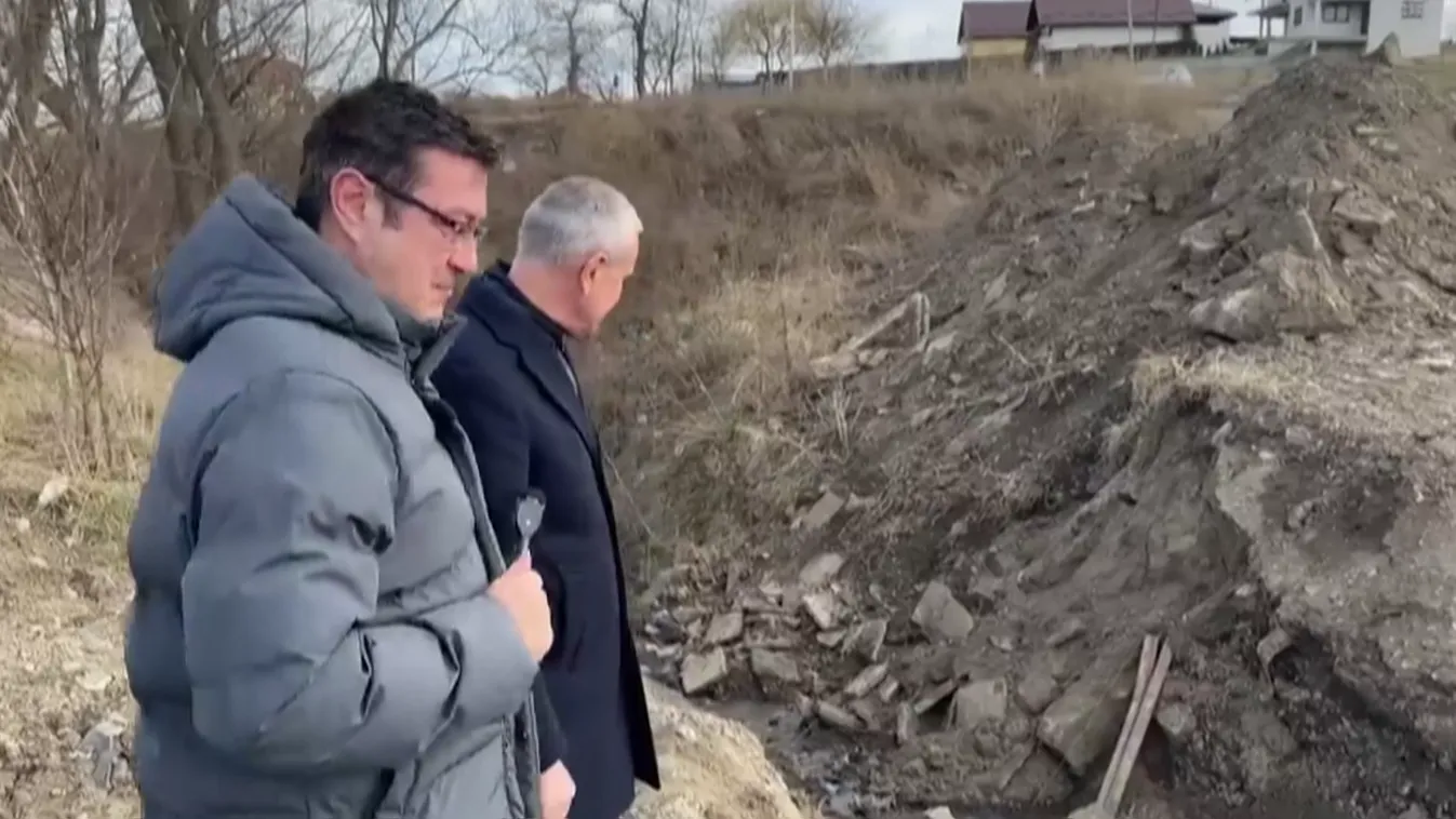 Elloptak egy hidat Romániában