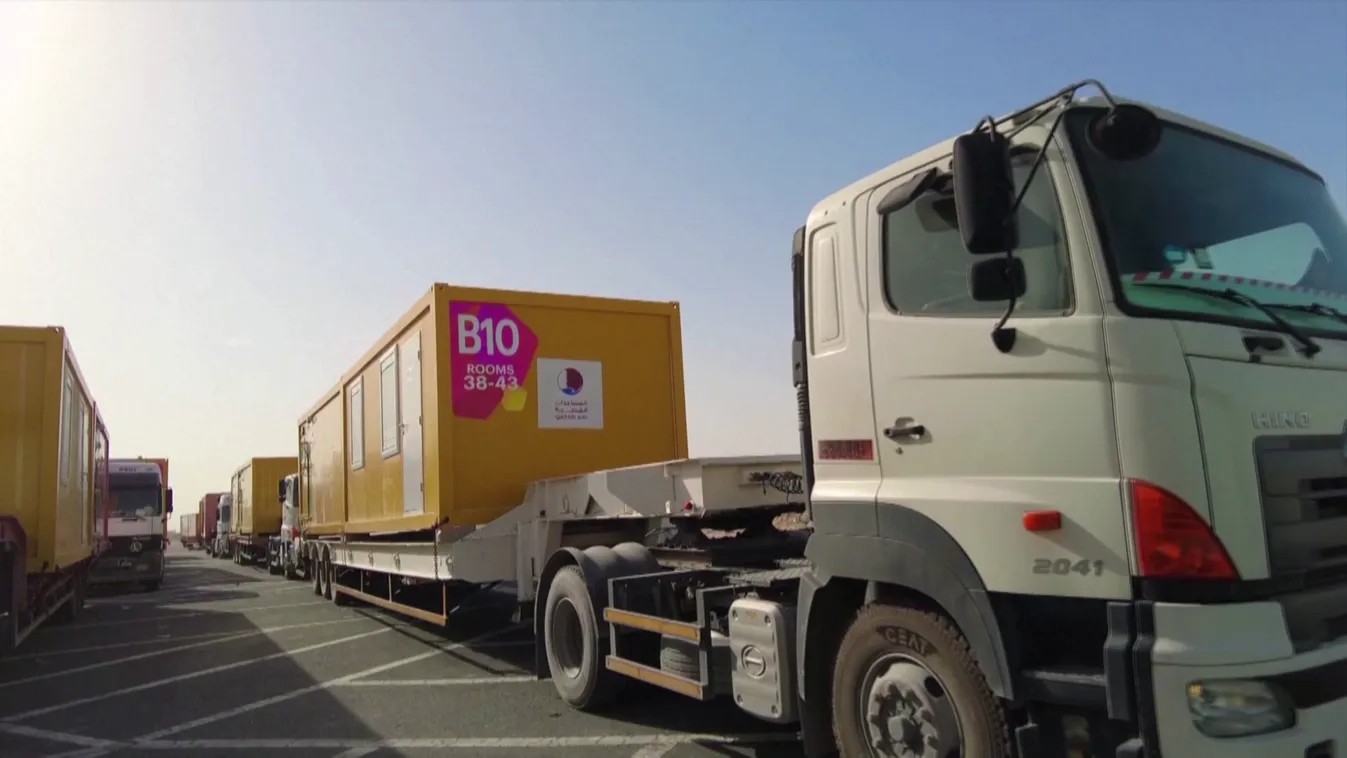 Radar - Katar 10 ezer, a foci vb-n használt mobilházat küld a földrengés sújtotta területekre