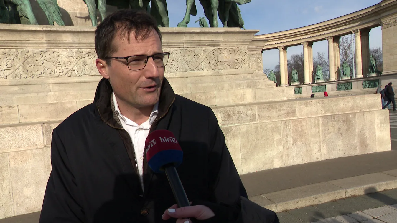 Gyöngyösi Márton szerint Gyurcsány Ferenc irányíthatja Jakab Pétert és Molnár Enikőt is