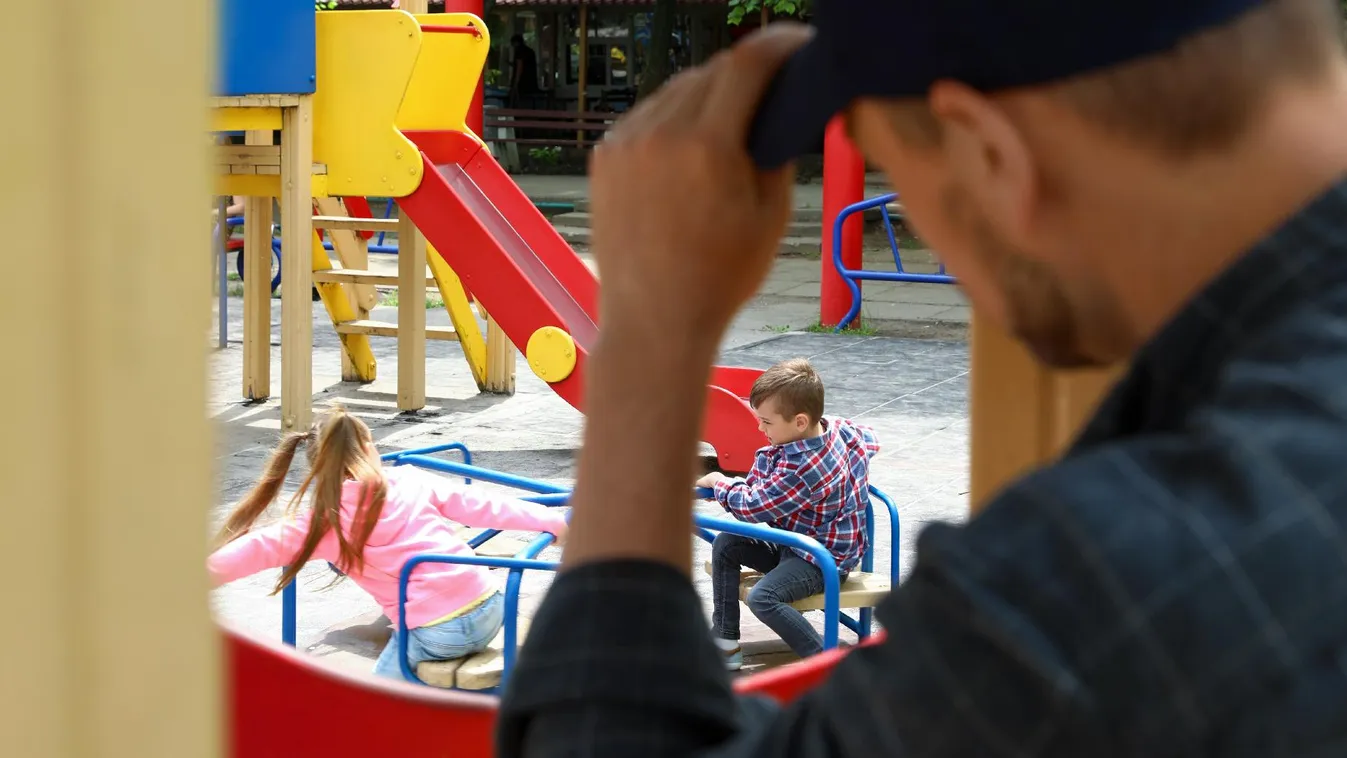 Alapjogokért Központ: a genderpropaganda a gyerekekre leselkedő legnagyobb veszély