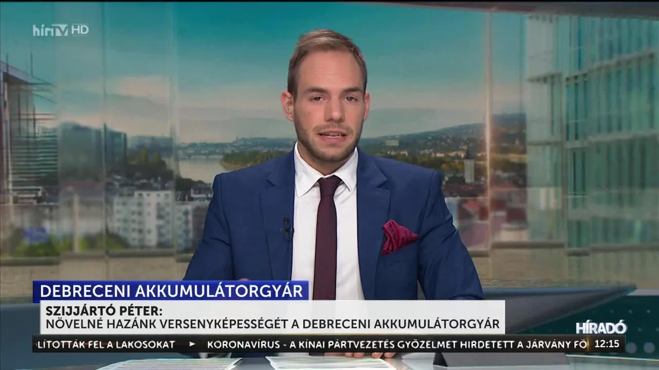 Szijjártó Péter: Növelné hazánk versenyképességét a debreceni akkumulátorgyár