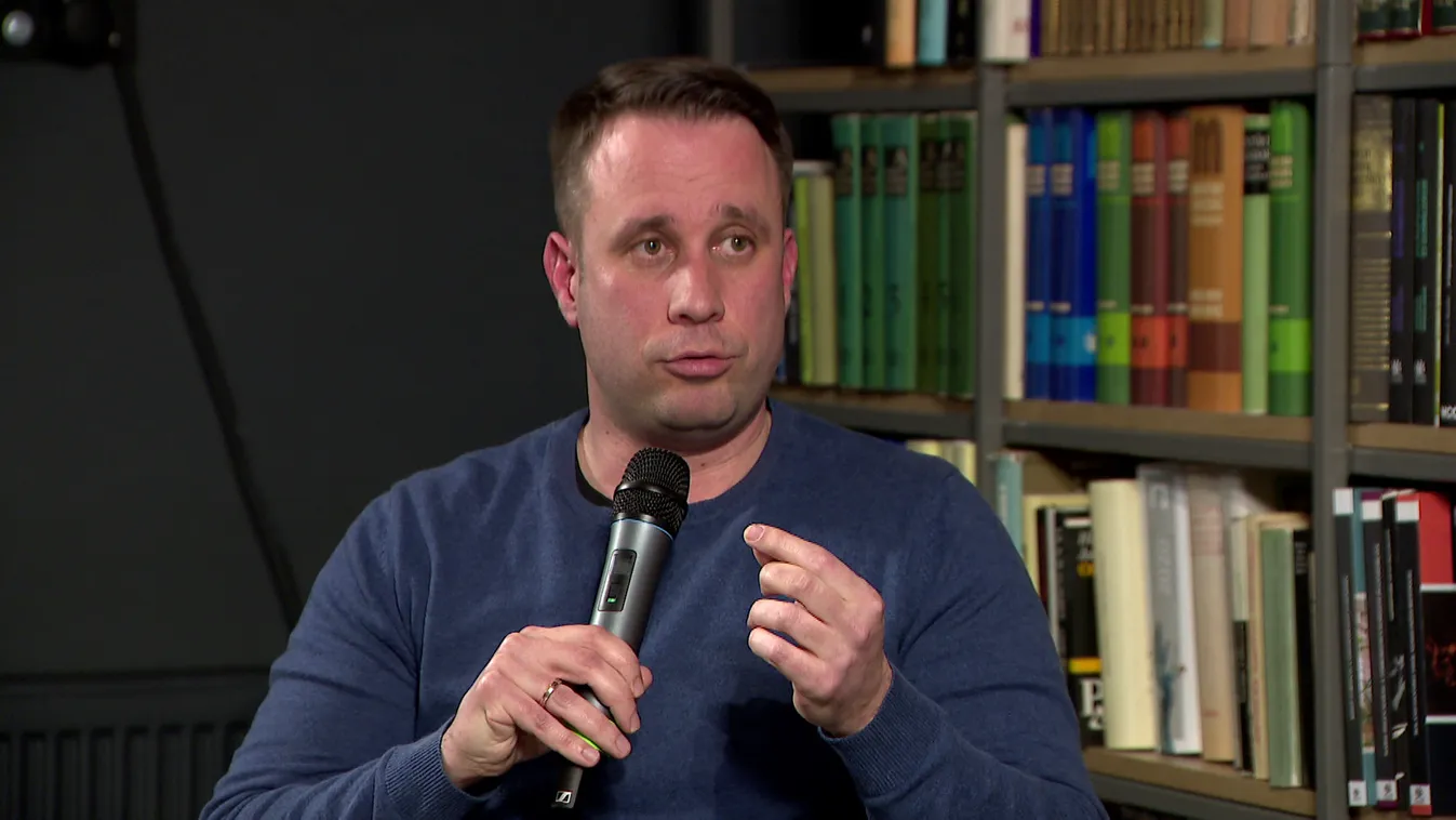 Scruton: 2022 politikai szemmel