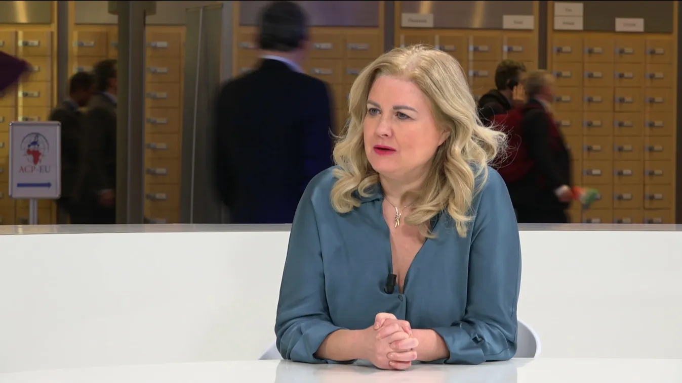 Az együttműködés elmélyítéséről állapodott meg 12 uniós tagállam