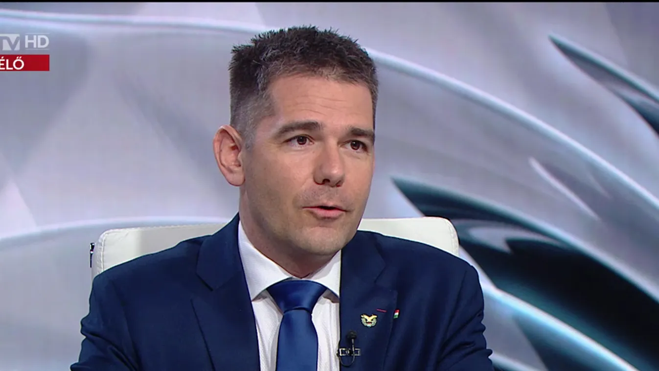 Novák Előd: Ez mindenképpen egy antikommunista siker