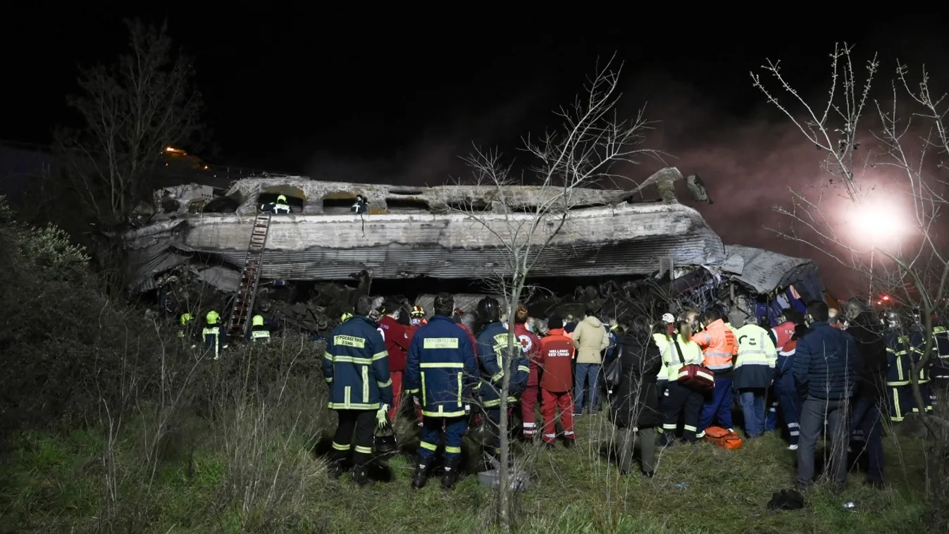 Összeütközött két vonat Görögországban