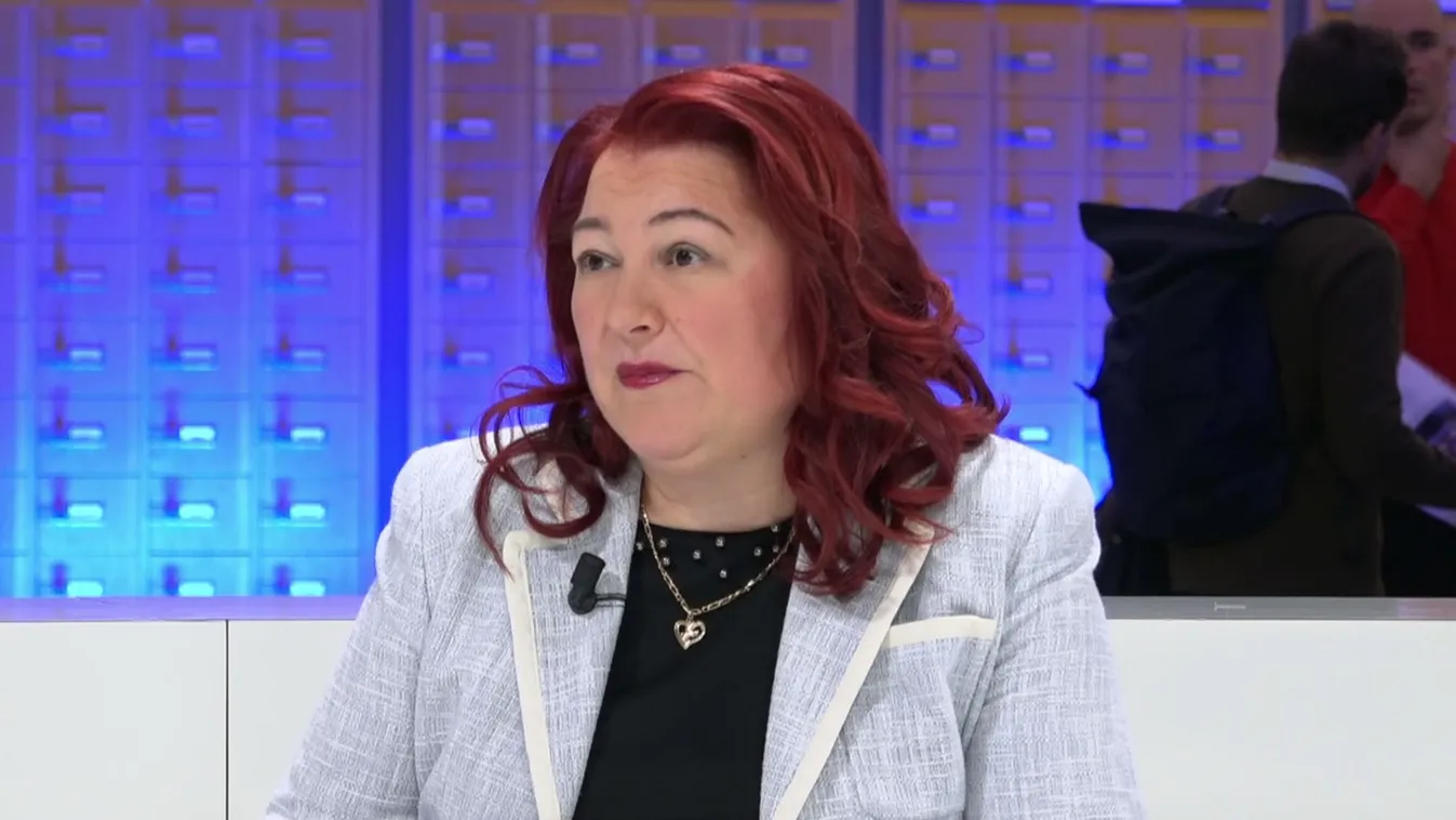 Európai híradó: Fizetnének azoknak a magyaroknak, akik ukrán iskolába adják gyereküket