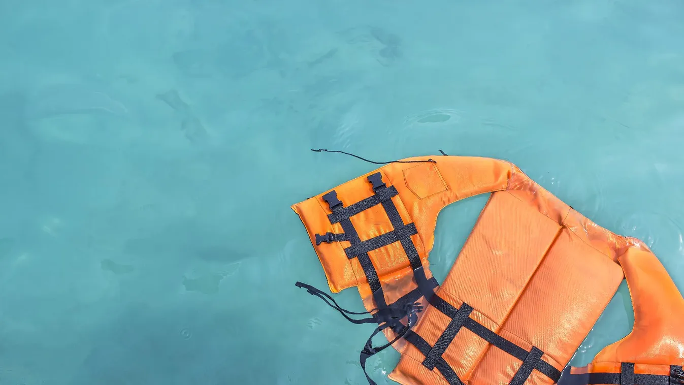 NGO: több tucat halottja lehet egy hajótörésnek Líbia partjai előtt