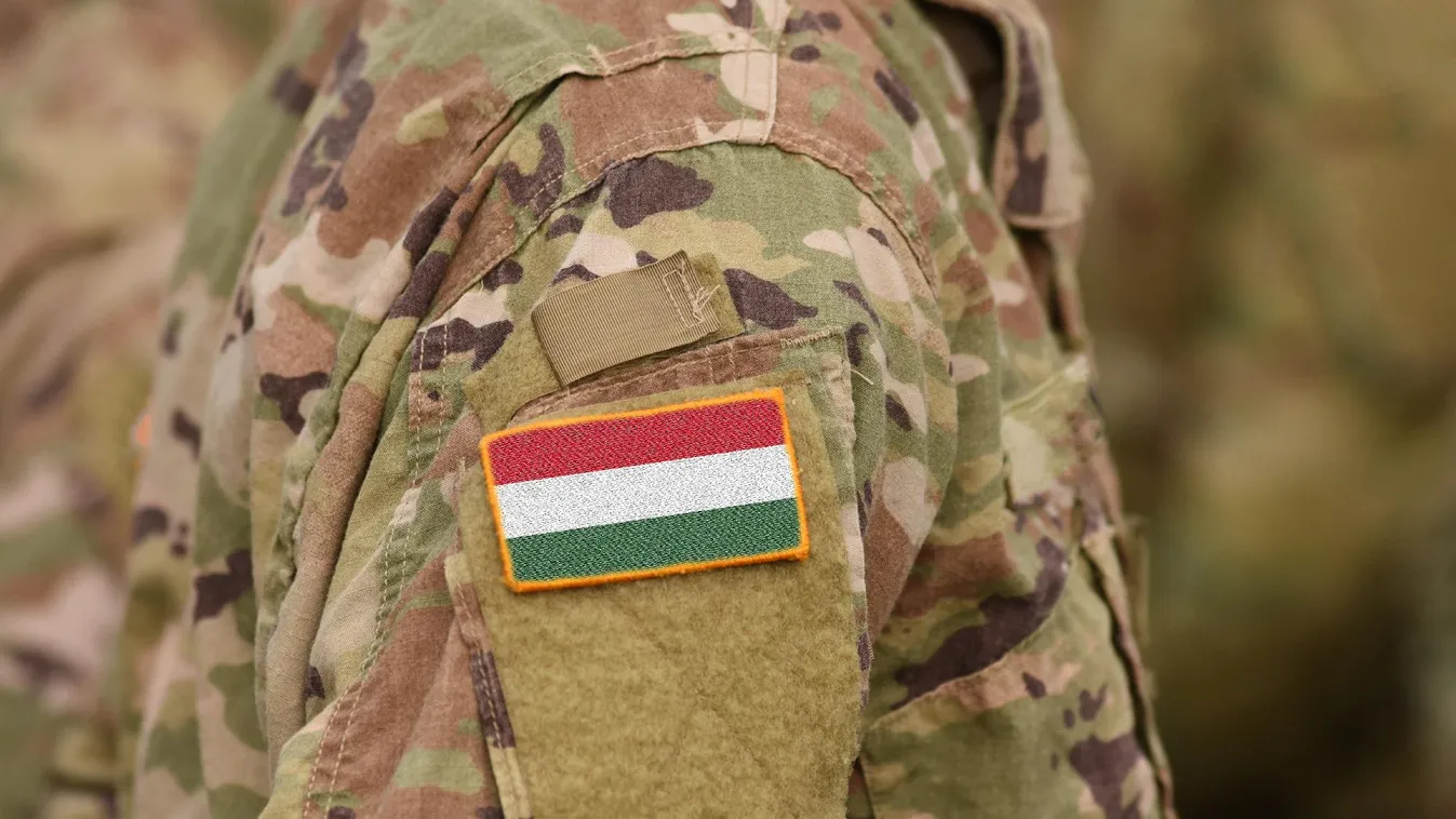 Szalay-Bobrovniczky Kristóf: magyar kézbe magyar fegyvert!