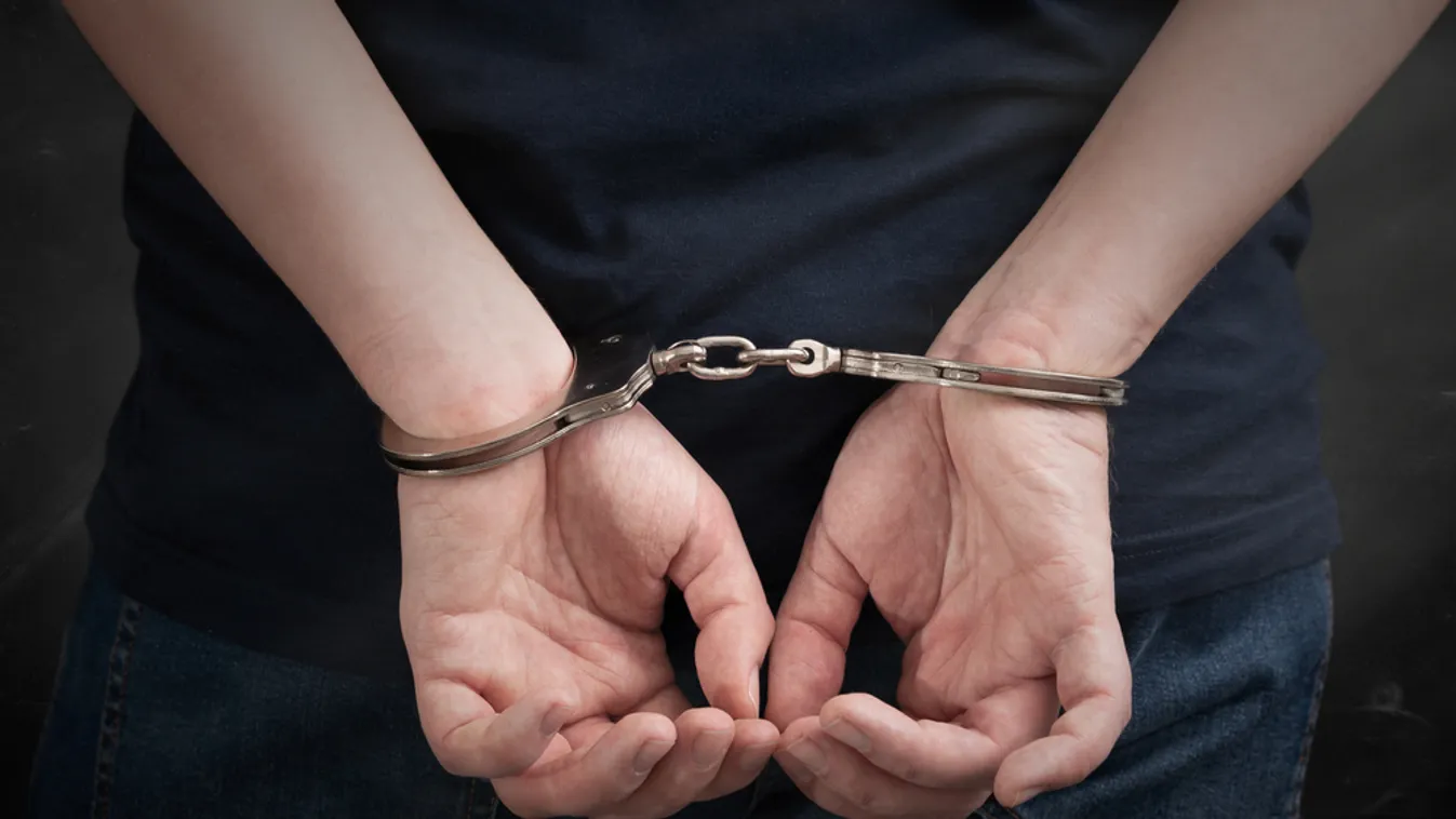 Gyermekpornográfia miatt emeltek vádat egy férfi ellen Kecskeméten