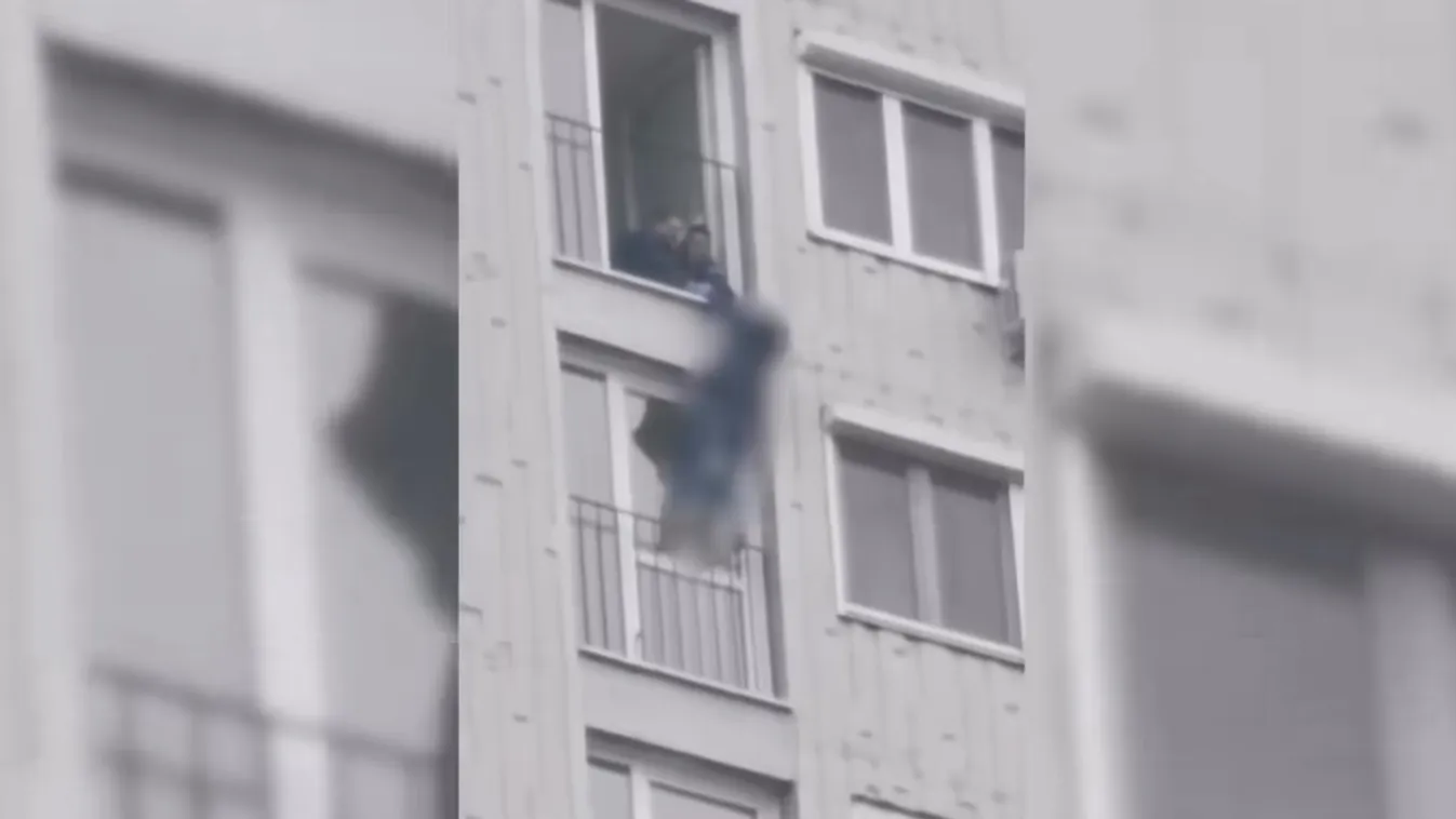 50 méteres zuhanástól mentettek meg egy nőt a budapesti rendőrök - videóval