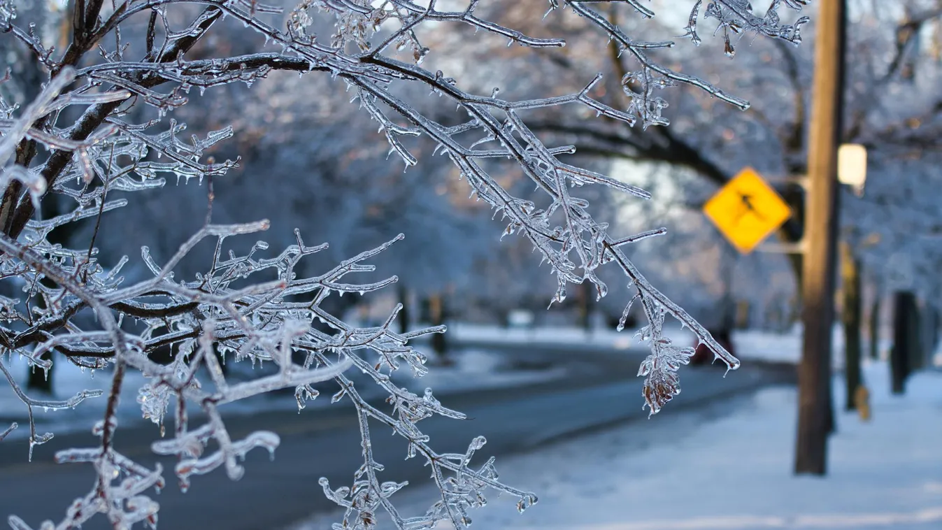 Jégvihar sújtja Kanada keleti részét