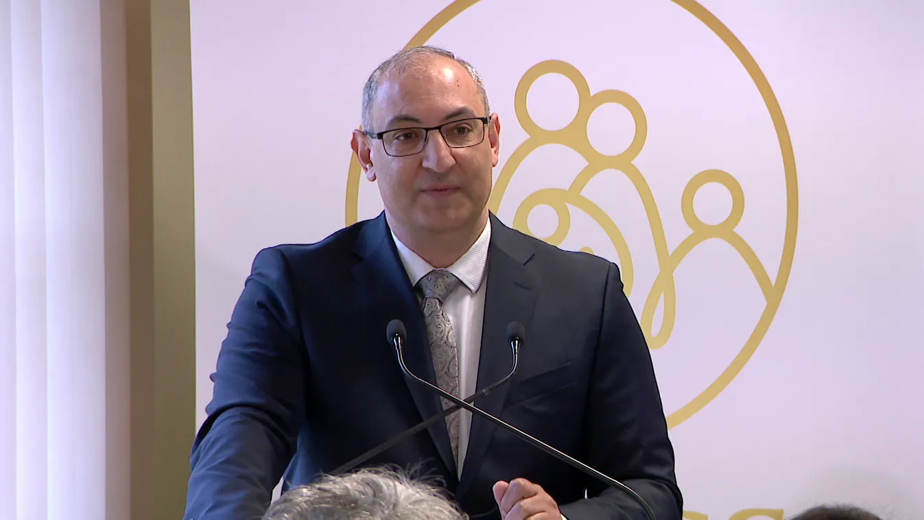 Európában Magyarországon dolgozik a legtöbb roma