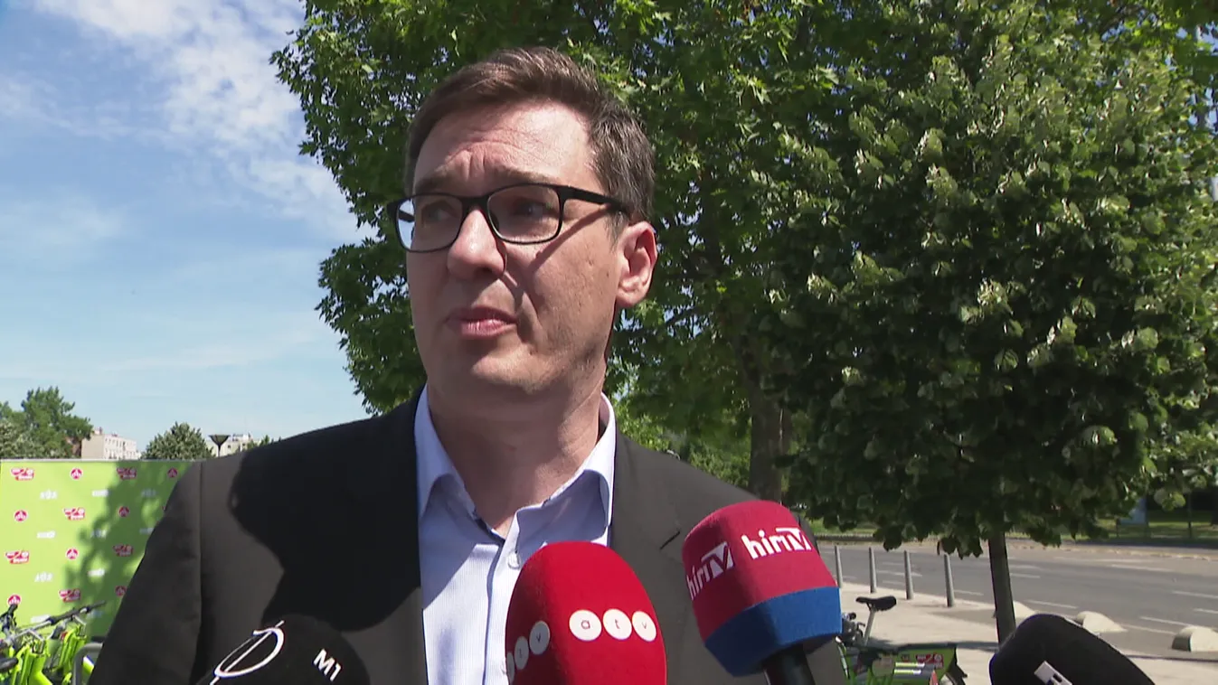 Alig néhány hónap alatt félig megkerülte a Földet Budapest főpolgármestere