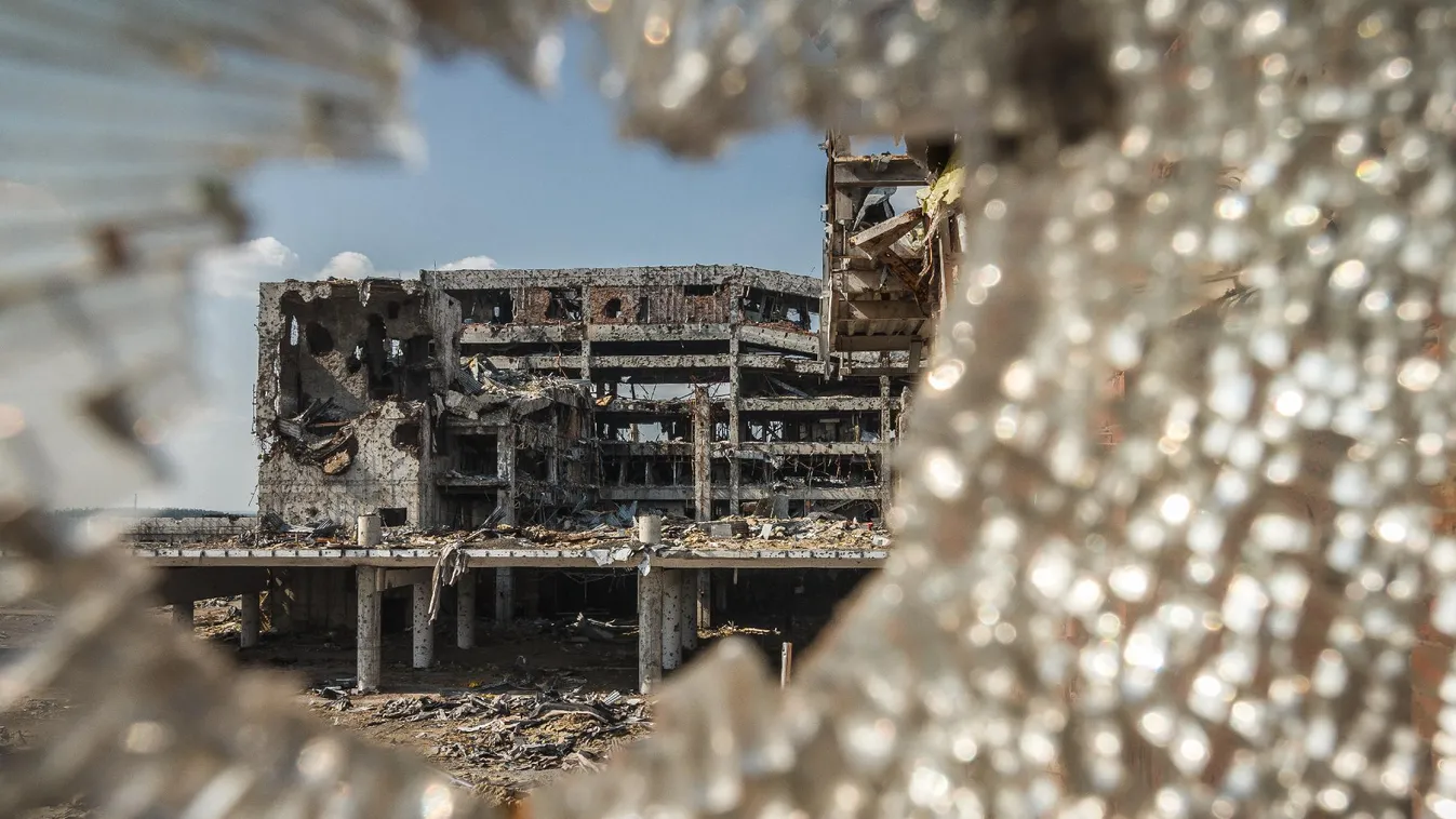 Sorozatvető-támadás érte Donyeck belvárosát