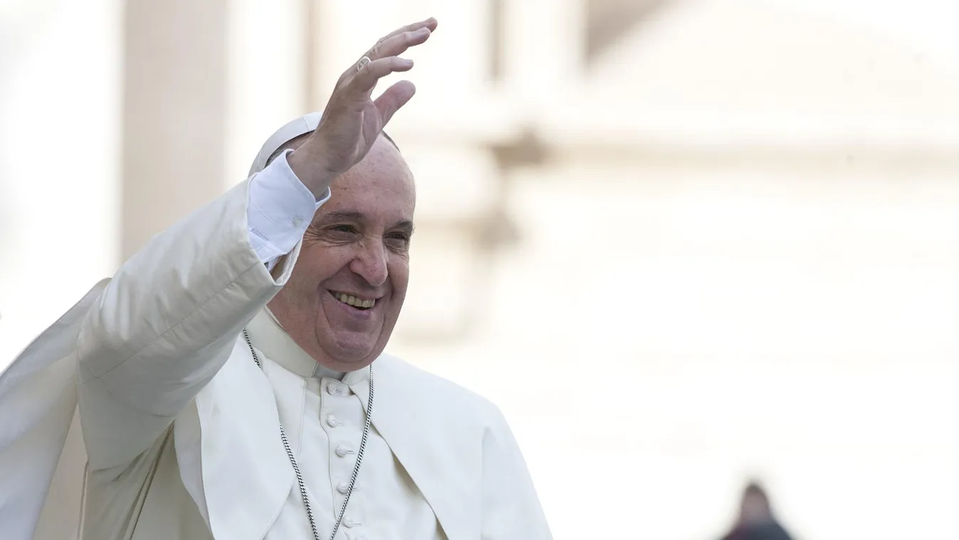 Ferenc pápa látogatása Erdélyből is sok zarándokot vonz