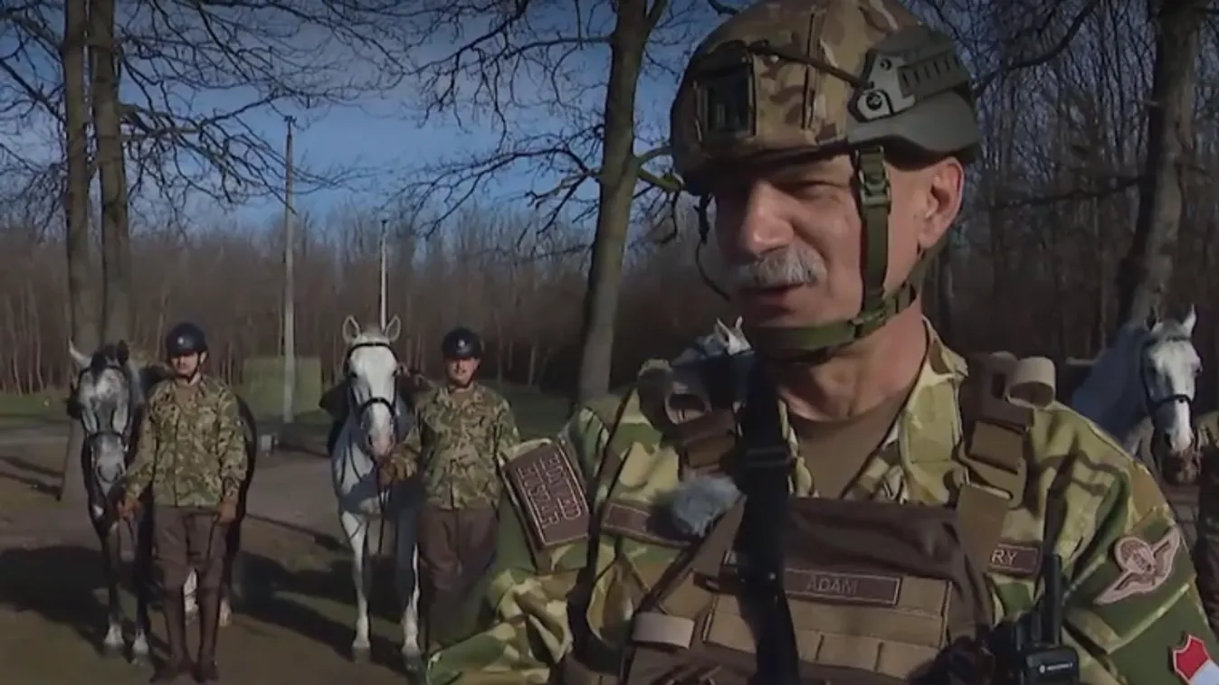 Napindító – Lóháton teljesítették a kihívást a huszárok