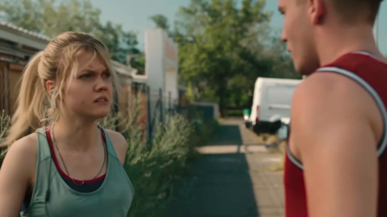 Svenk: A Hat hét című dráma díszbemutatóján jártunk