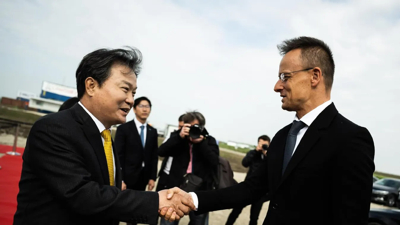 Letették az EcoPro 280 milliárdos beruházásának alapkövét Debrecenben