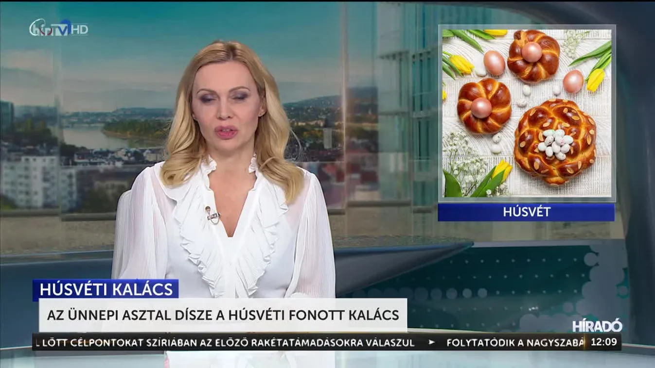 Az ünnepi asztal dísze a húsvéti fonott kalács