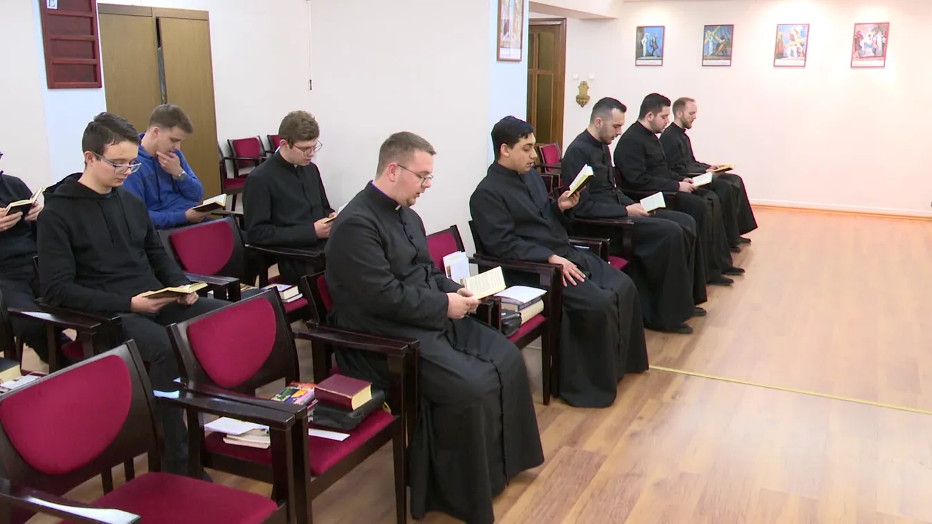 Radar - Papnövendékek készülnek a pápa érkezésére