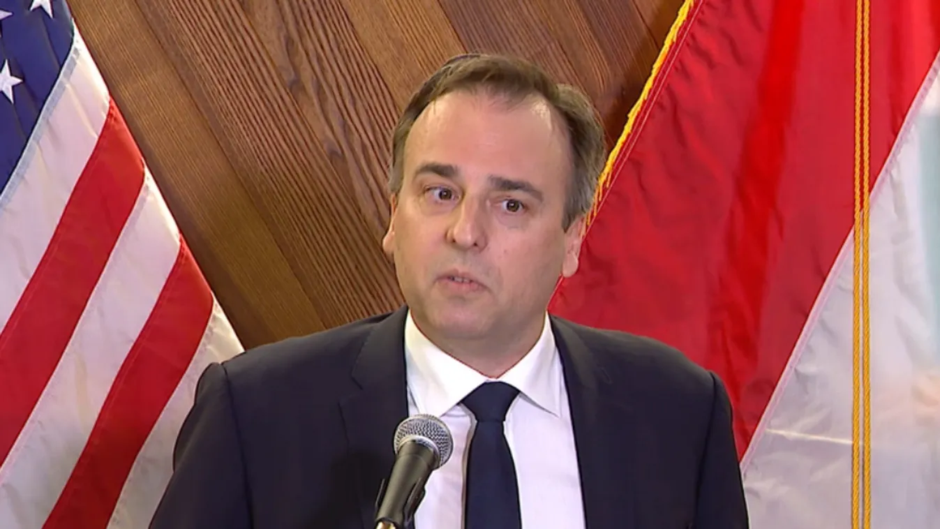 David Pressman sajátosan dolgozik a magyar demokrácia helyreállításán