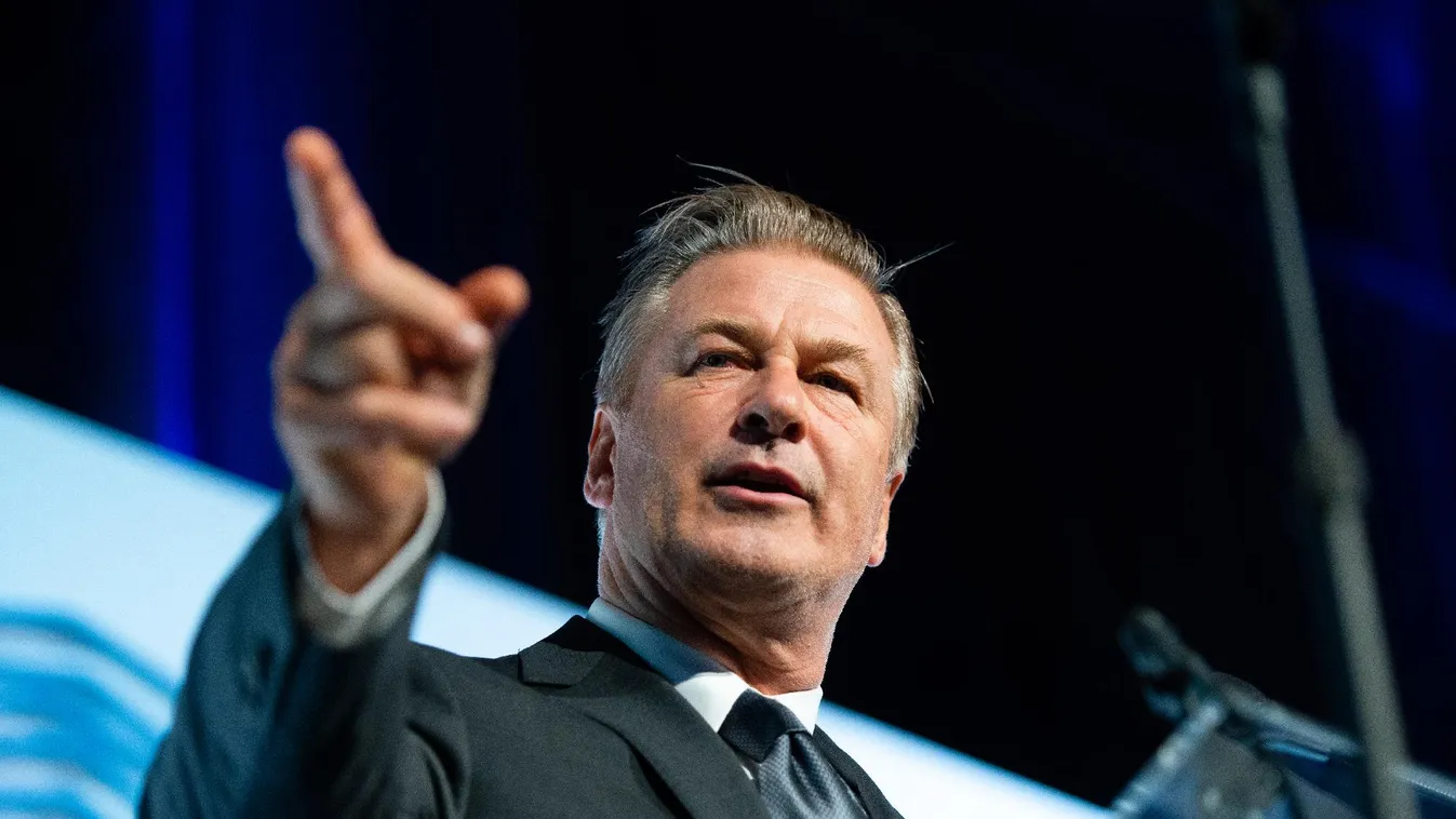 Ügyvédei szerint ejtik a vádat Alec Baldwin ellen
