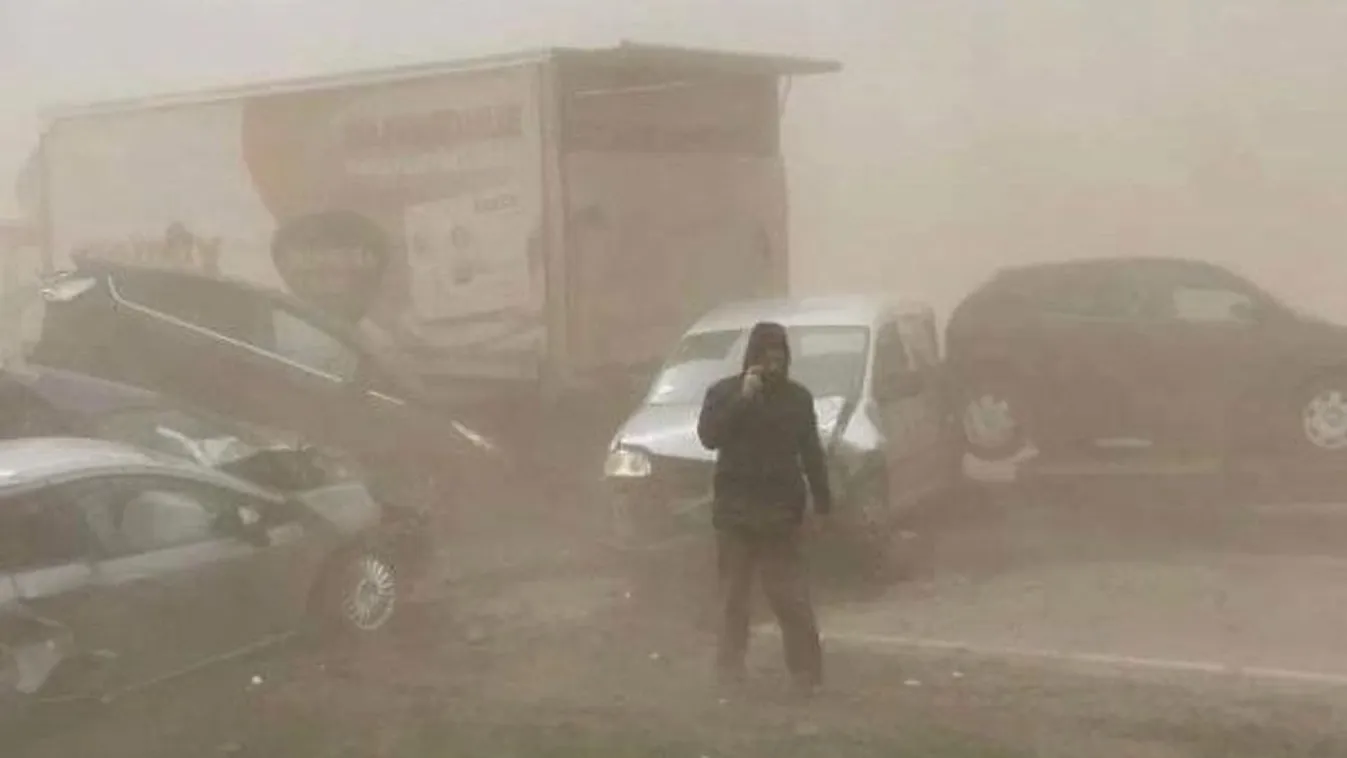 Többen meghaltak egy illinois-i autópályára sújtó porvihar miatt