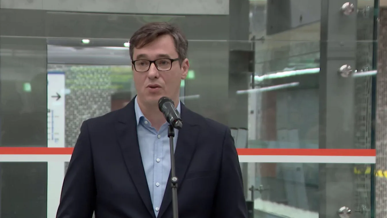 Tarlós István előző főpolgármester indította el az M3-as metró rekonstrukcióját