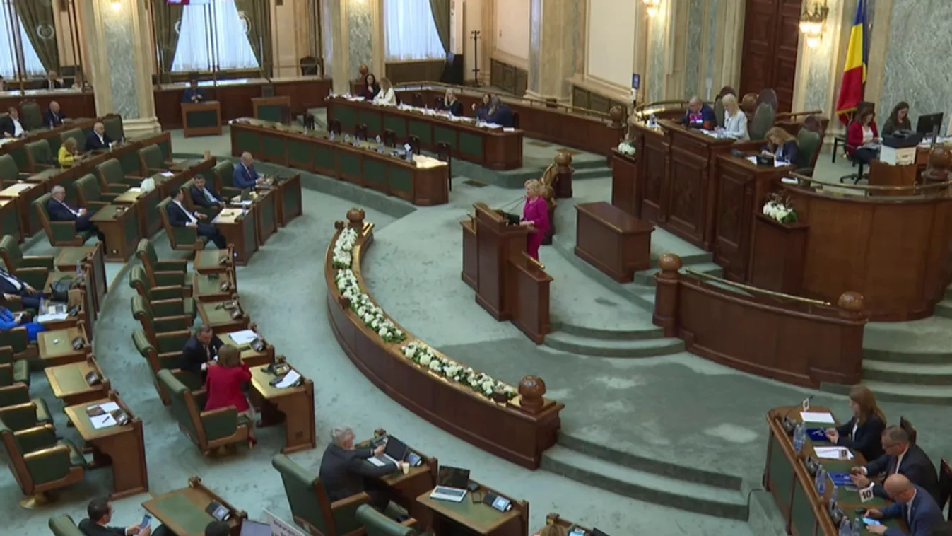 Bővülnek a kisebbségi oktatásról szóló rendelkezések Romániában