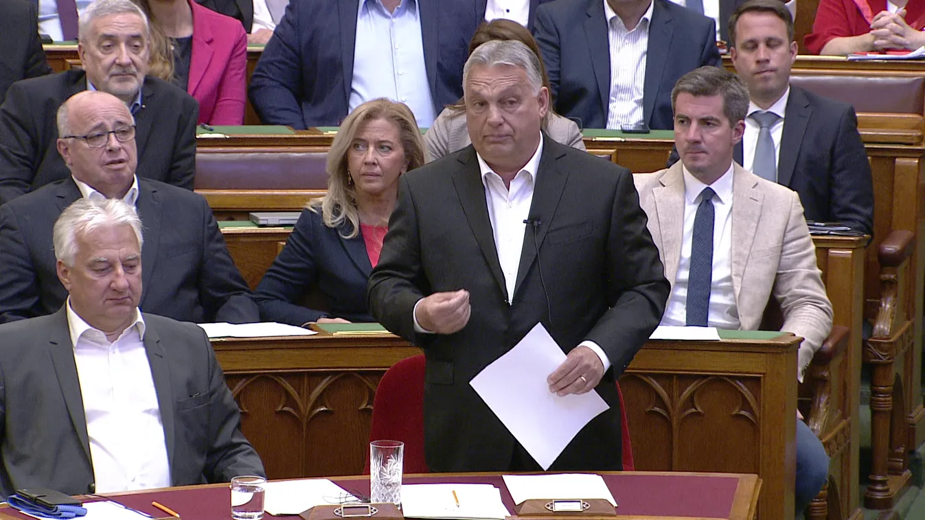 Orbán Viktor: A pedagógusok munkája életbevágóan fontos