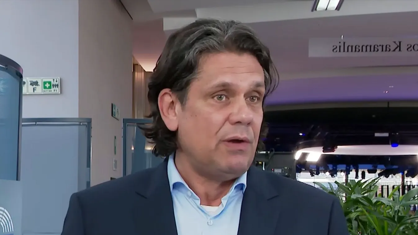 Deutsch Tamás: Minden hazugságot a helyére teszünk