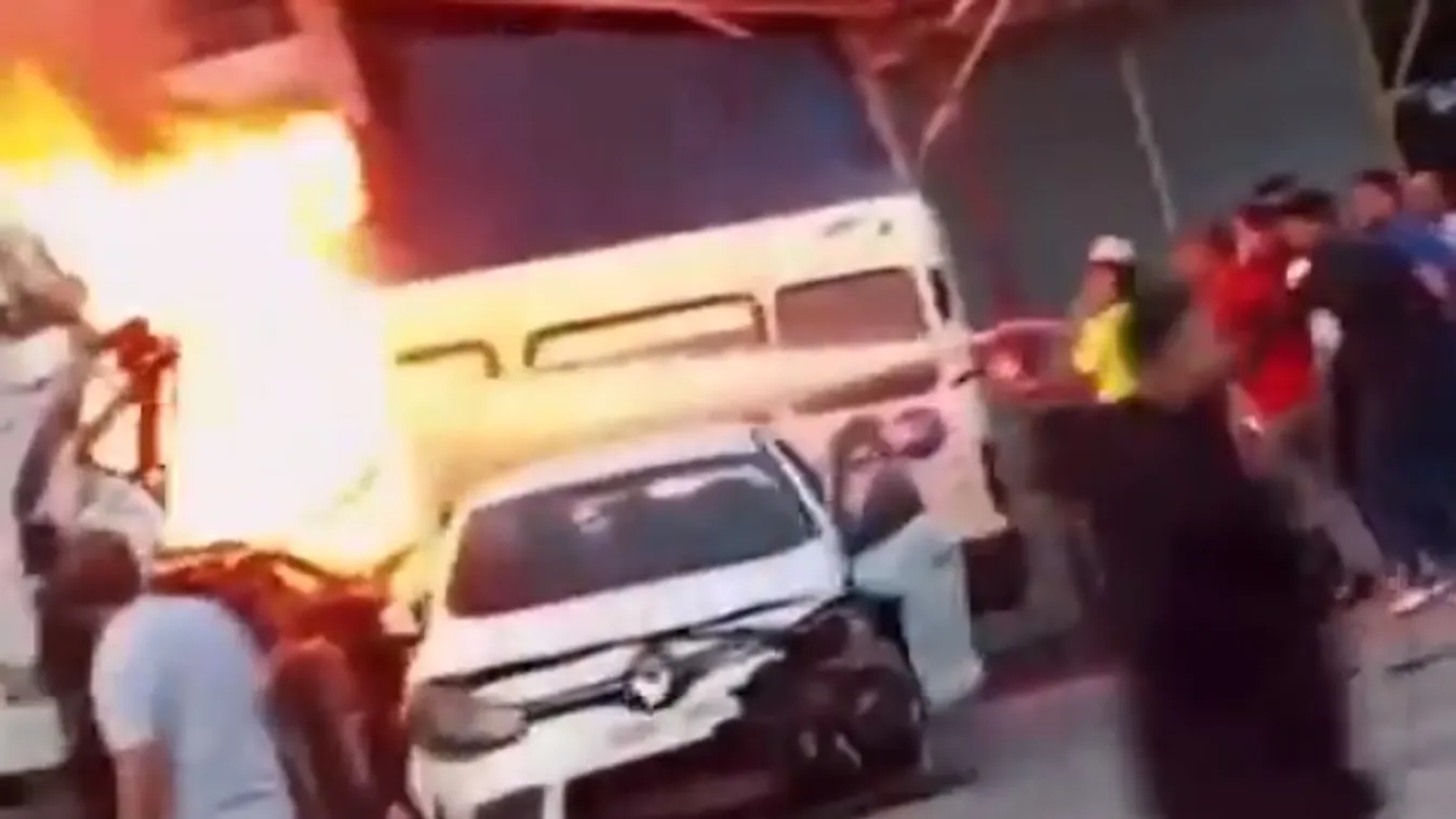 Tömegbaleset Törökországban, sokan meghaltak + videó