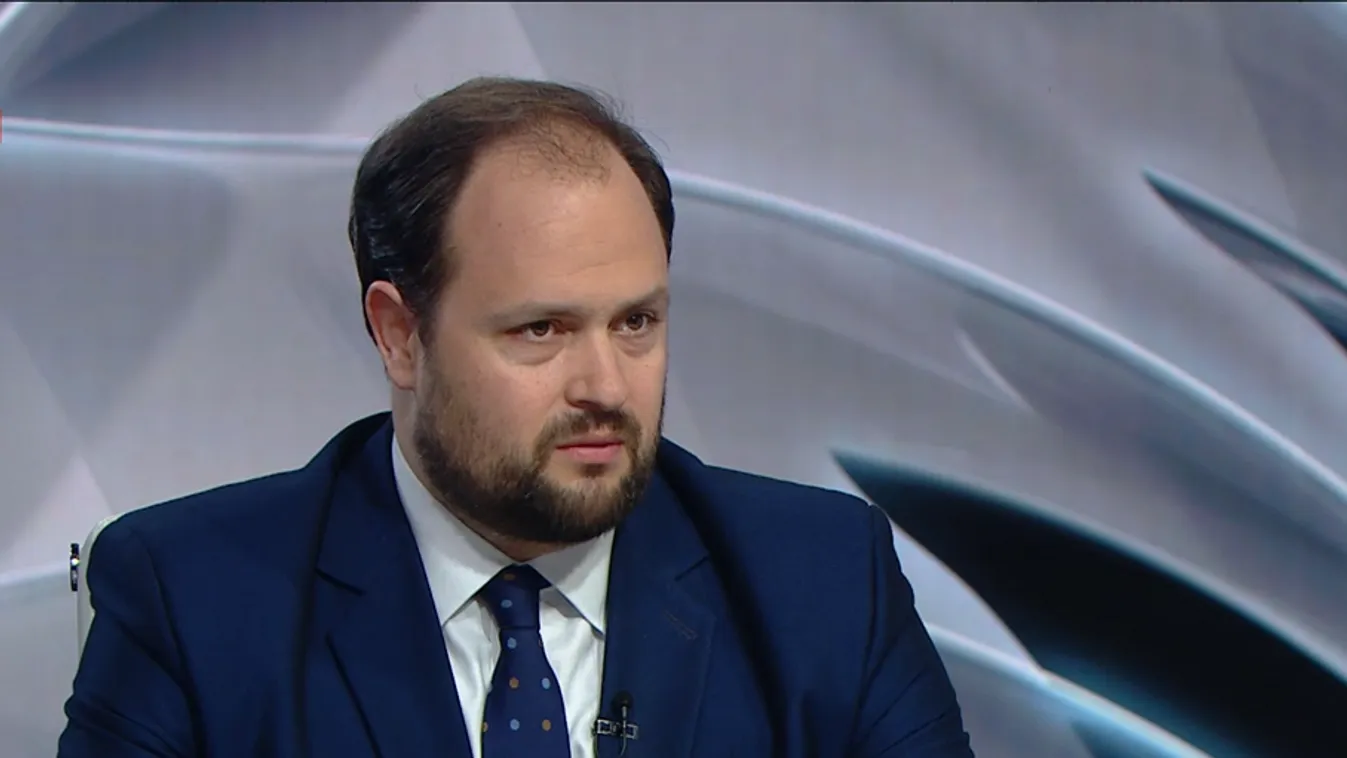 Orbán Viktor: A törvények betartása ellen bujt fel a baloldal