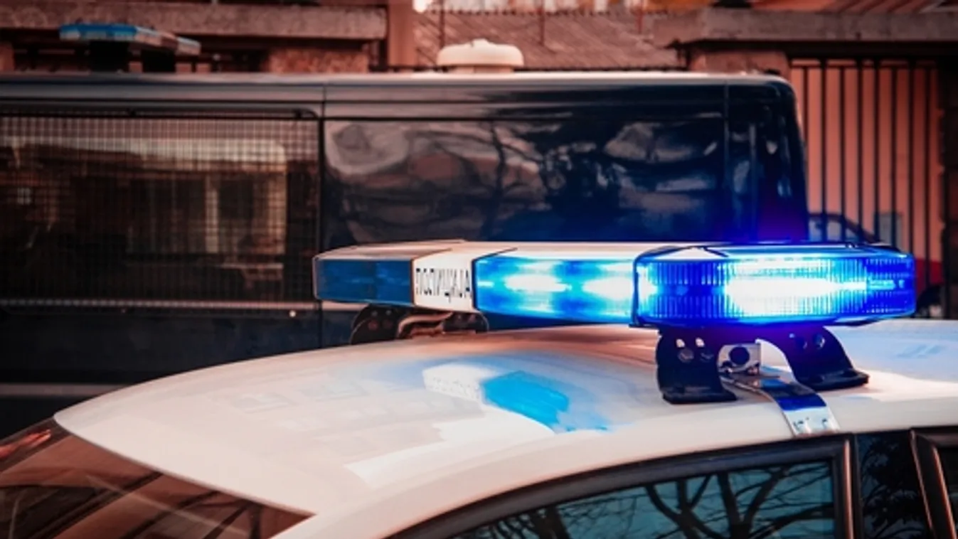 Legalább nyolc halottja és tizenhárom sebesültje van egy szerbiai lövöldözésnek