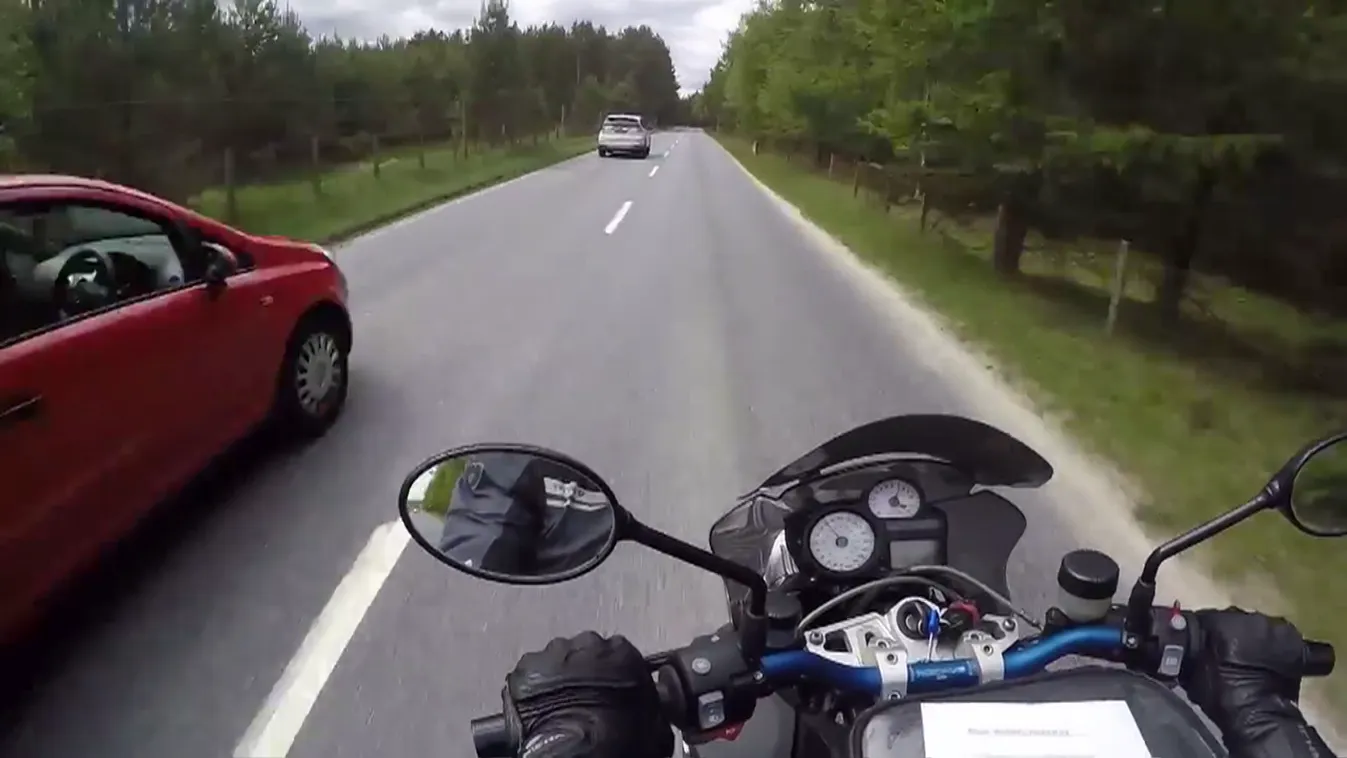 Napindító - Egyre több a motoros az utakon