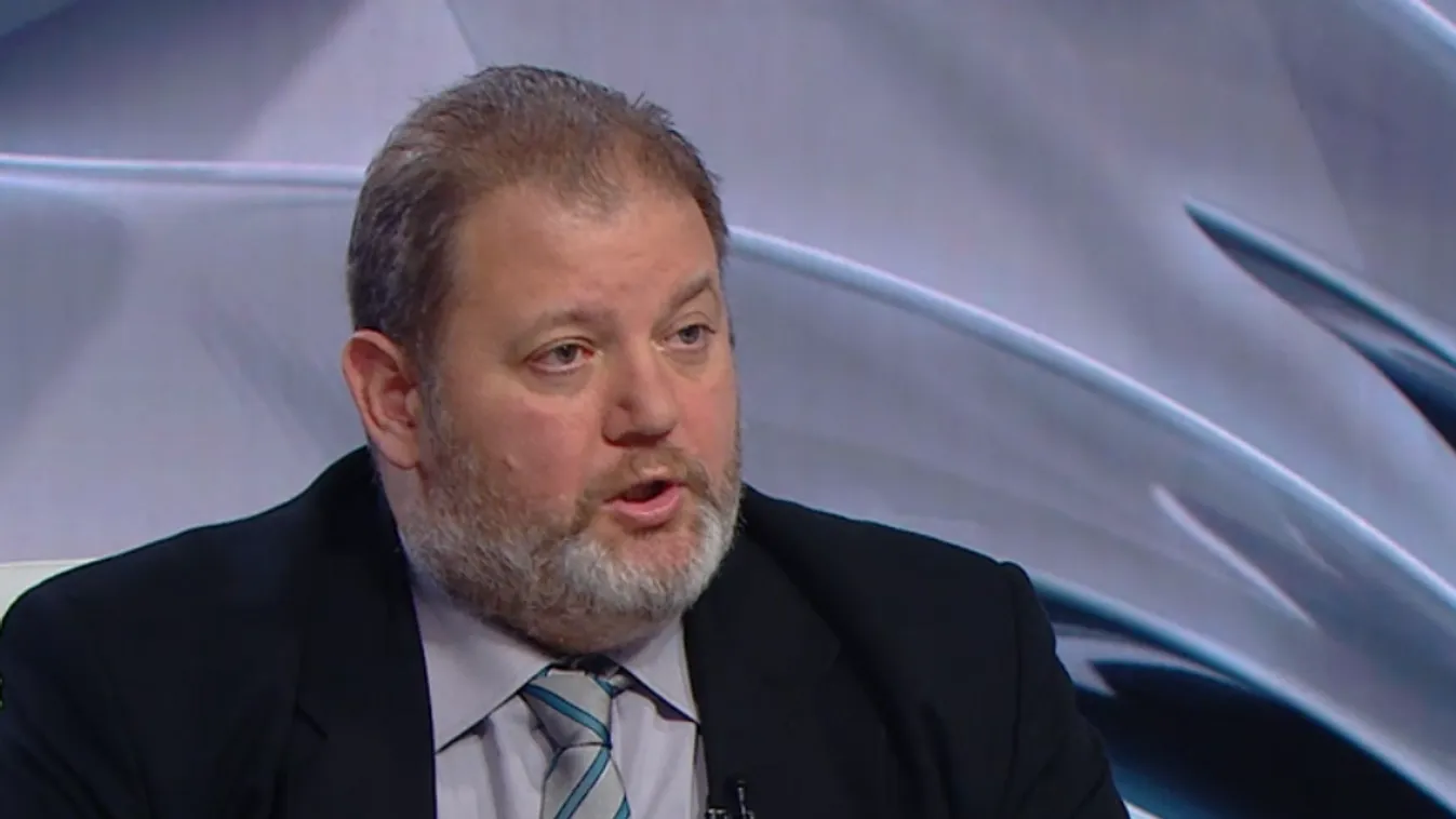 További fegyvereket kért európai körútján Zelenszkij